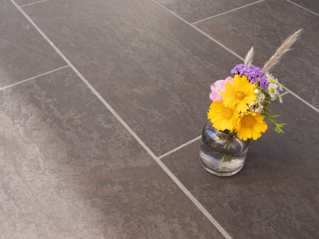 タイルの価格と特徴について