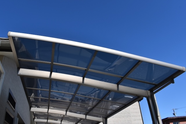 片持ちカーポート